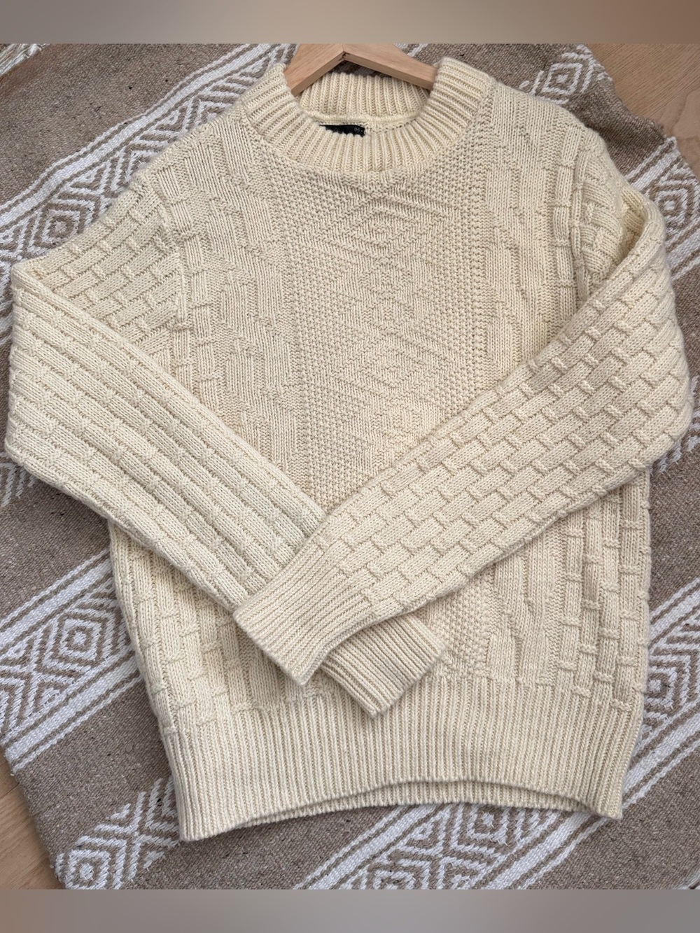 Vintage 70s Fisherman Acrylic Cable Knit Sweater in Natural Oatmilk Unisex M
